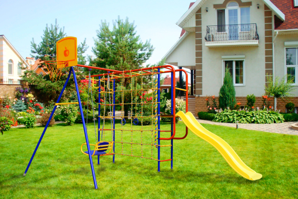 картинка Детский спортивный комплекс для дачи  "Пионер Шапито" ЦК2м  с сетью и горкой 1,7 от магазина Лазалка